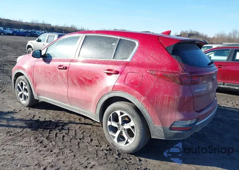 2022 Kia Sportage Lx z USA, uszkodzony, nr VIN KNDPMCAC8N7010156